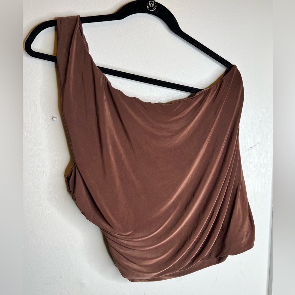 Missguided Ruched One Shoulder Crop Top